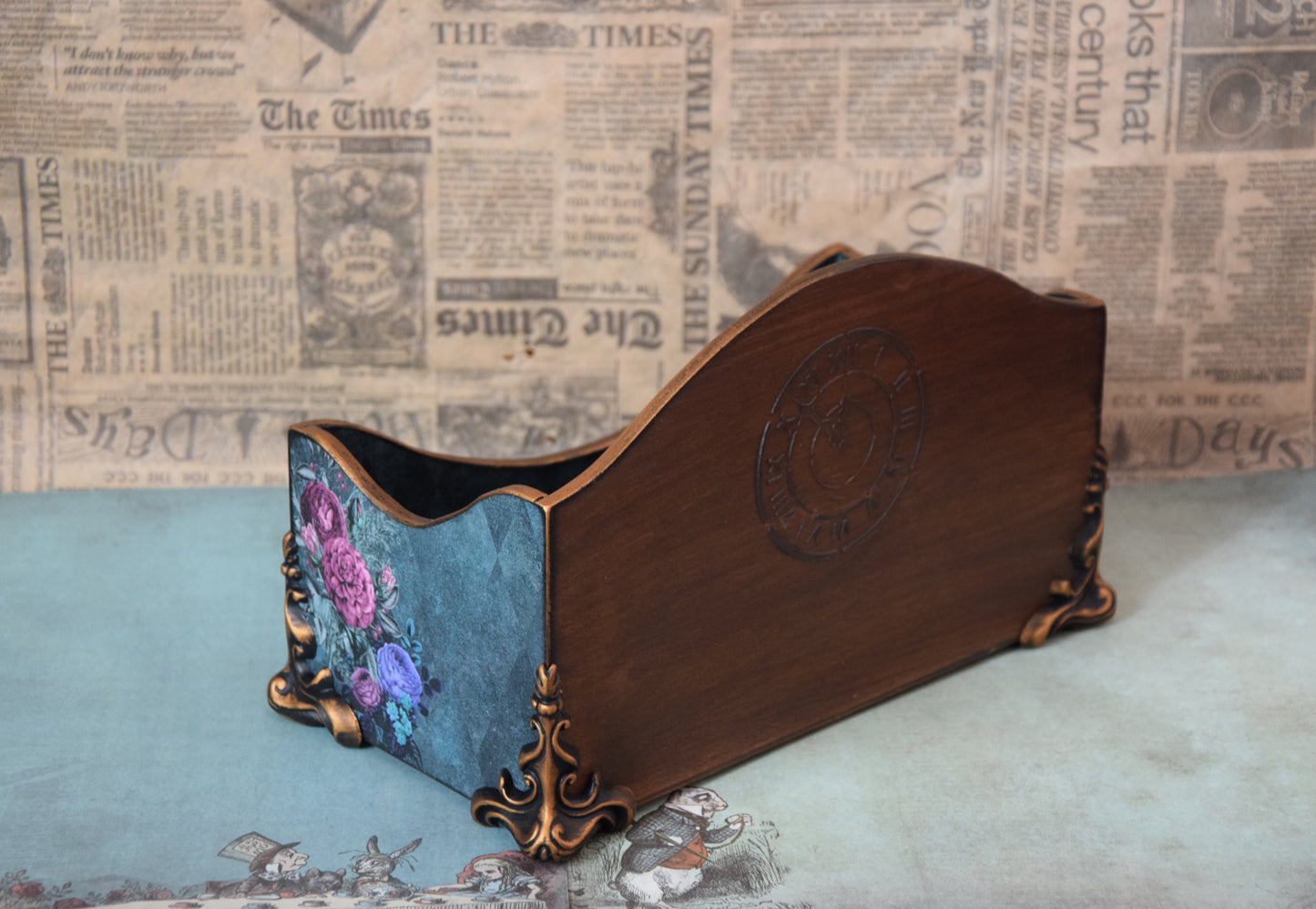 alice in wonderland, baby keepsake box, jewelry organizer, Queen of Hearts, wooden jewelry box, baby nursery decor, keepsake box, makeup vanity, trinket box, Mail Organizer, jewelry holder, jewelry box, Mail Holder