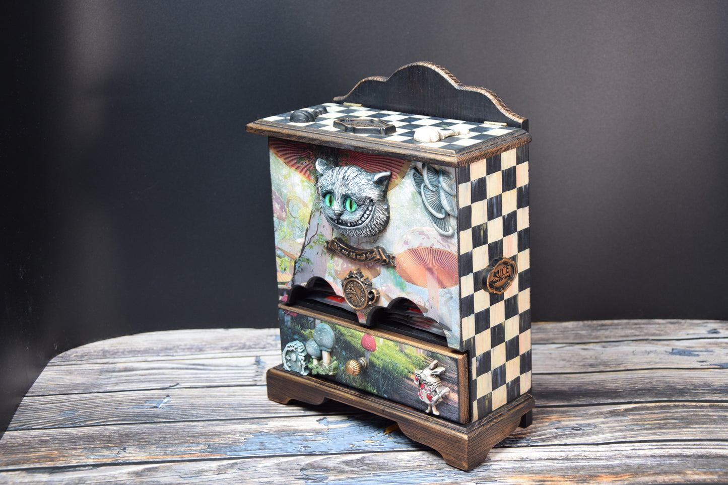 Tea house Alice in Wonderland with Cheshire Cat for storing tea bags and sugar