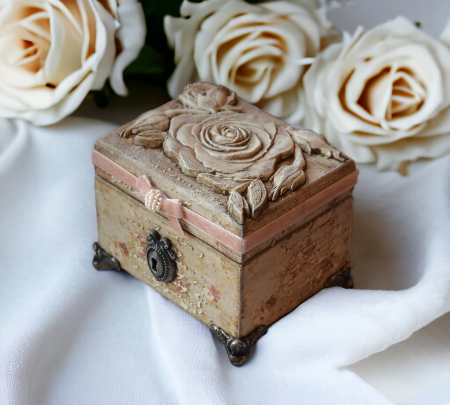 keepsake box roses, Engagement Ring box, Jewelry flower box, Wedding box, wooden Memory Box, gift for her, jewelry organizer, ring holder, 50th birthday gift, for women, funny gift, gift basket for mom, small wooden box