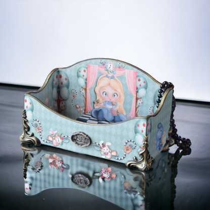 Alice in wonderland, baby keepsake box, jewelry organizer, Queen of Hearts, wooden jewelry box, baby nursery decor, keepsake box, makeup vanity, trinket box, Mail Organizer, jewelry holder, jewelry box, Mail Holder, letter container