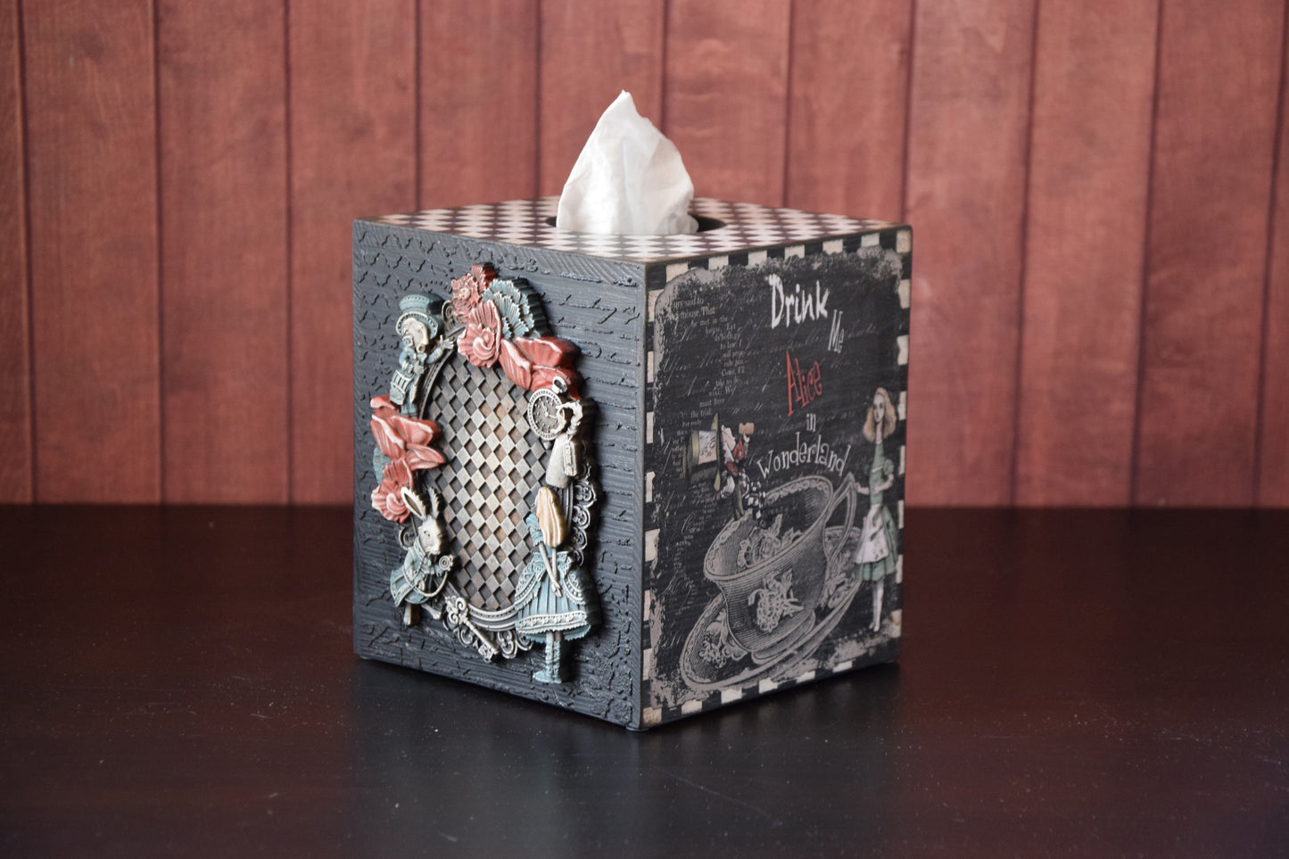 Tissue Box Alice in Wonderland