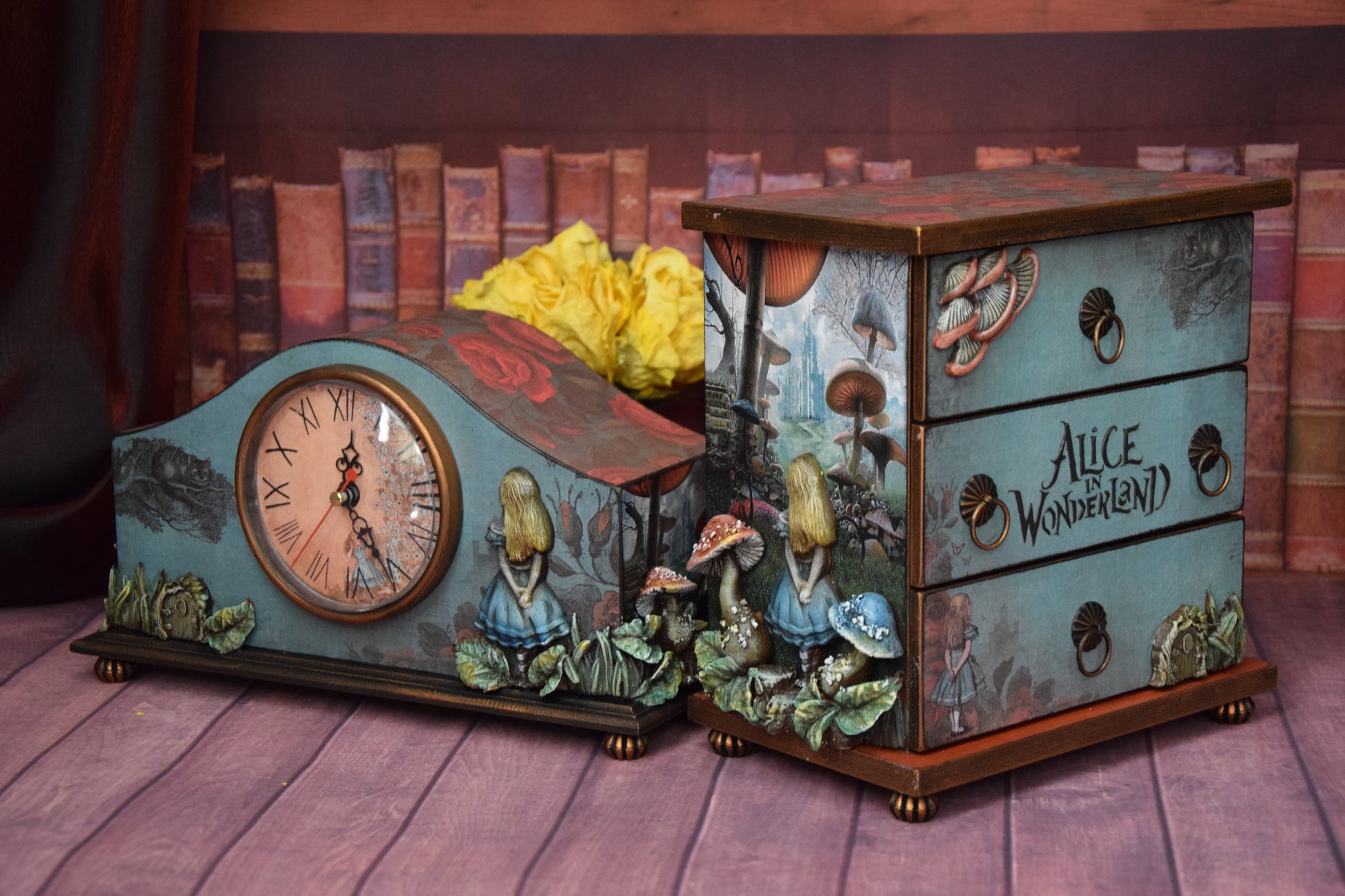 Alice in Wonderland, Desk clock, handmade furniture, table clock, desktop clock, Cheshire Cat, Queen of Hearts, Whimsical furniture, fancy mushrooms, decor wonderland, tea party, tea party decor, tea decorations